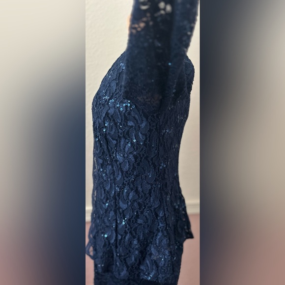 2️⃣ Piece Glam dress 👗👗 - Picture 7 of 16